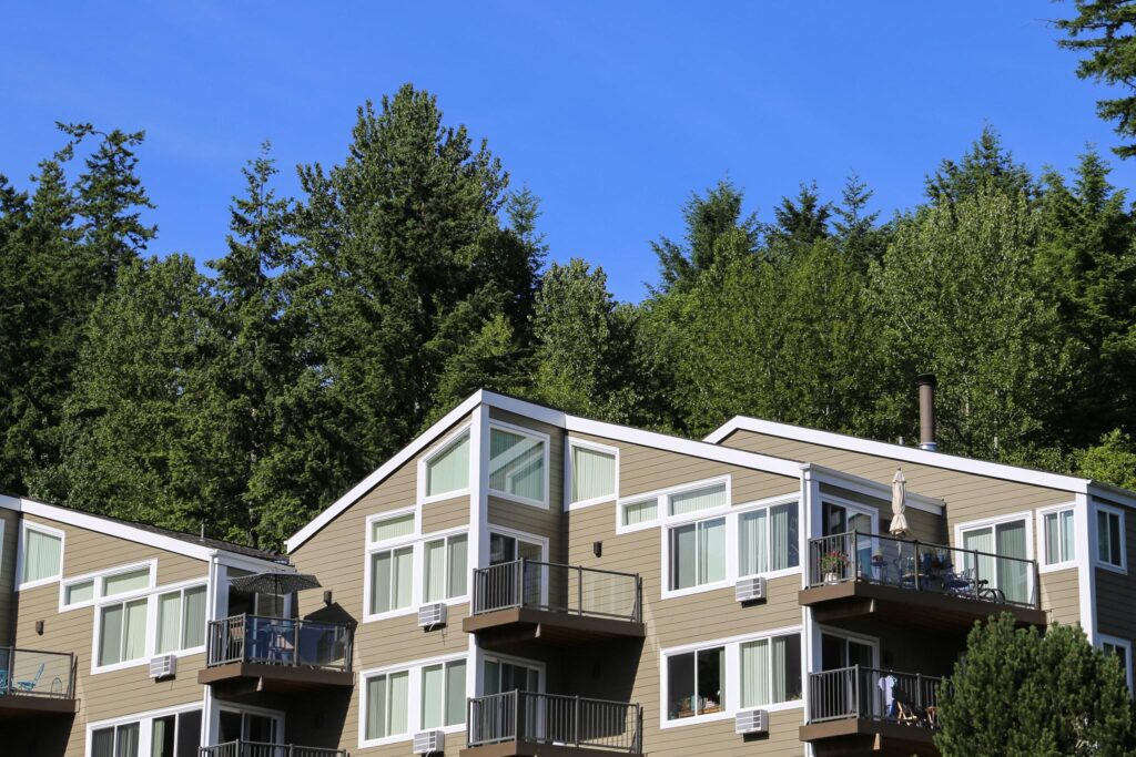 expert window installation by Lada Exteriors in Tualatin, Oregon