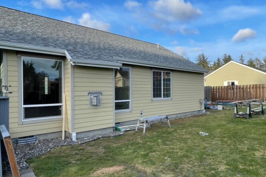 The siding of an entire house in Portland replaced with Hardie plank siding by LADA Exteriors